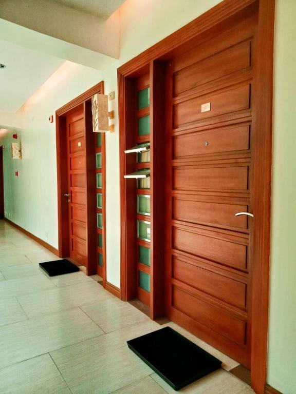 Trace Suites By Sms Hospitality Los Banos  Esterno foto