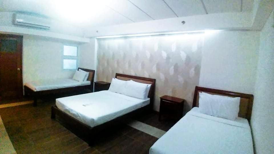 Trace Suites By Sms Hospitality Los Banos  Esterno foto