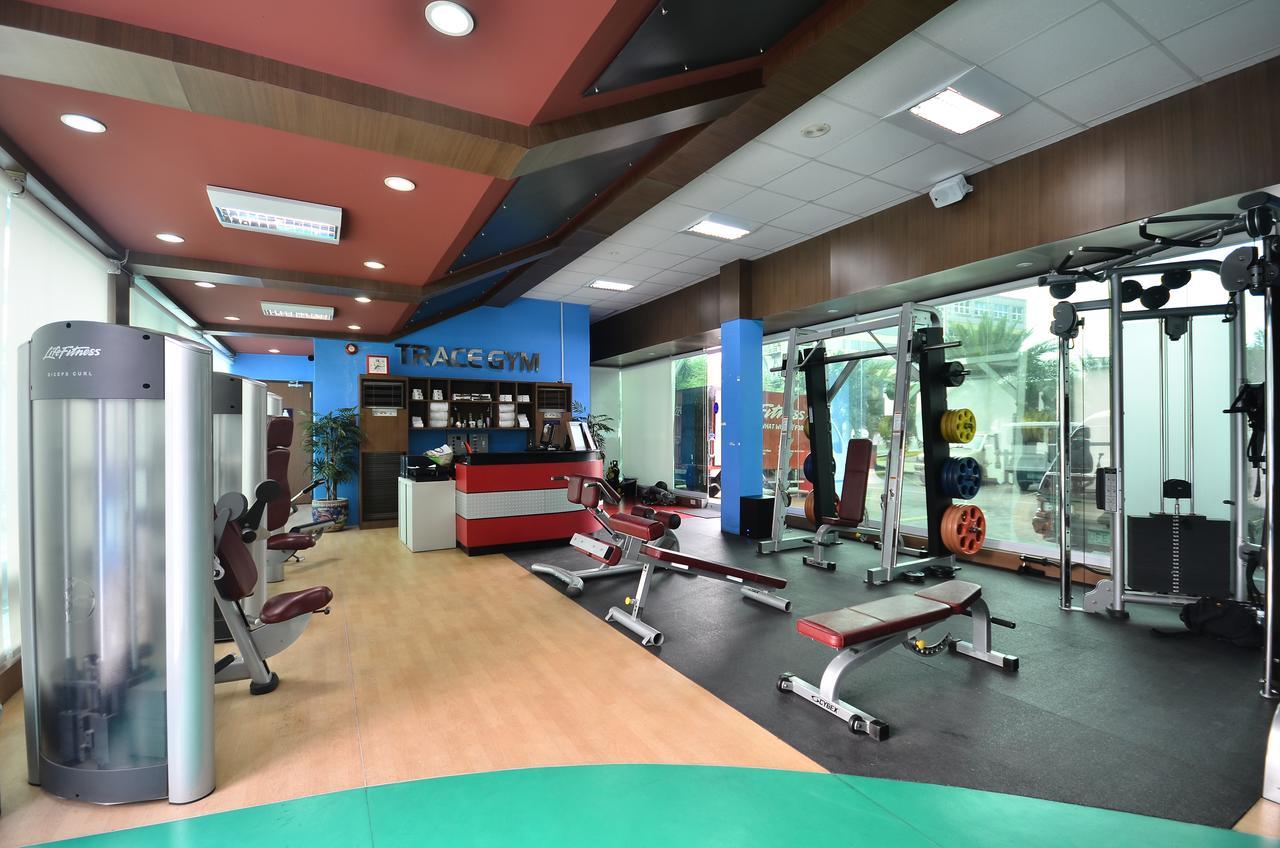 Trace Suites By Sms Hospitality Los Banos  Esterno foto